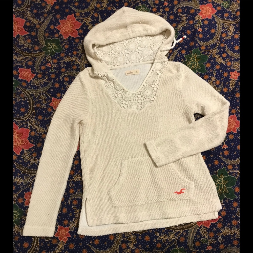 ✨Hollister Hoodie✨